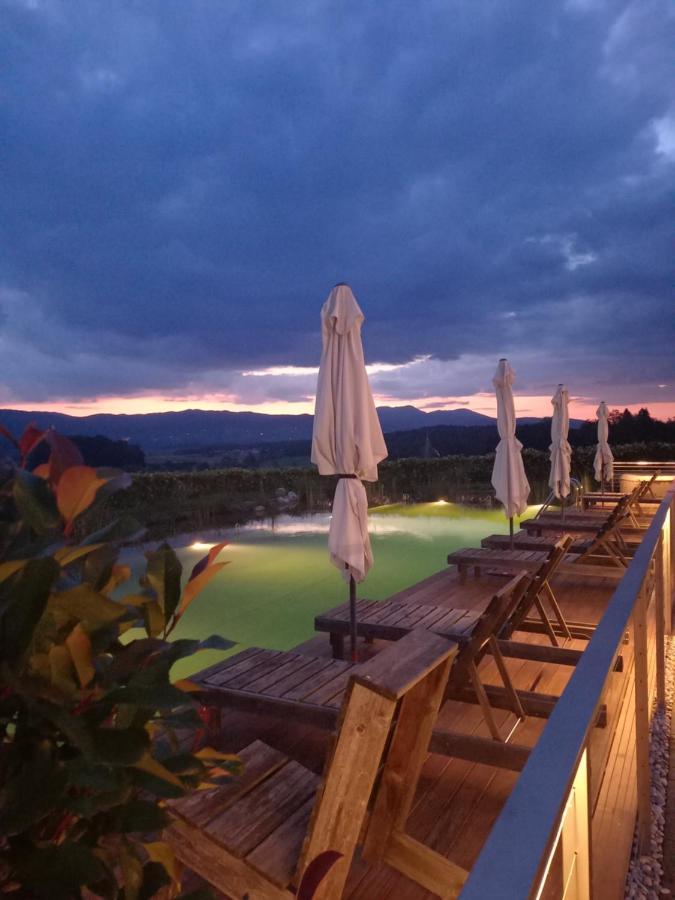 Glamping Maleric With Natural Pool Dragatuš المظهر الخارجي الصورة