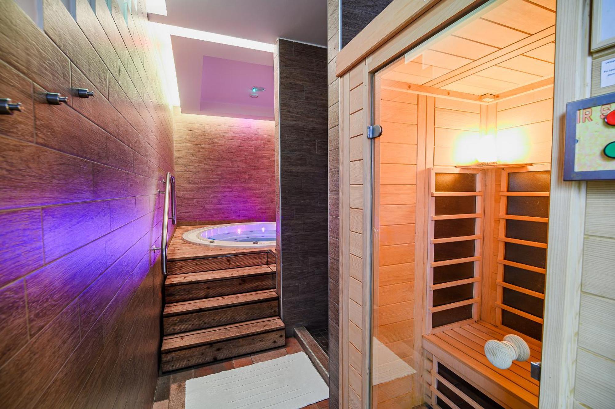Glamping Maleric With Natural Pool Dragatuš المظهر الخارجي الصورة
